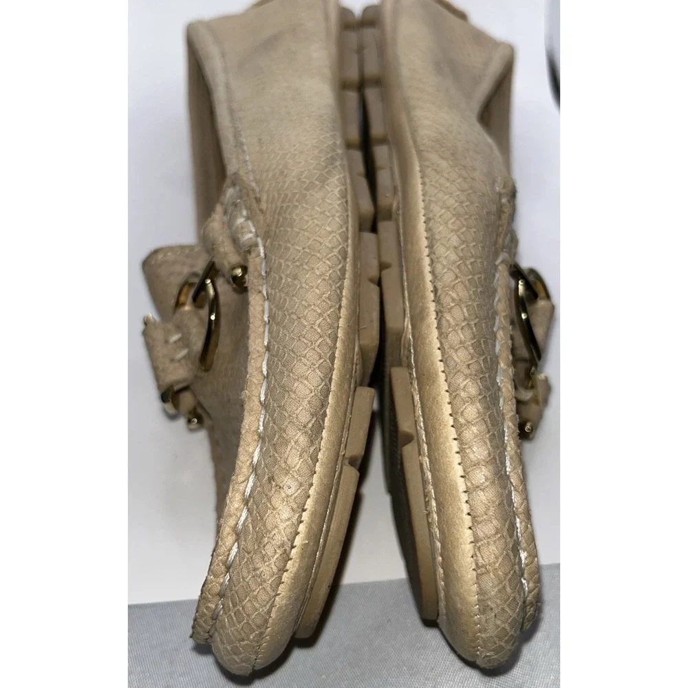 Donald Pliner Womens Snake Print Driving Style Loafer Shoes Sand size 7.5 M